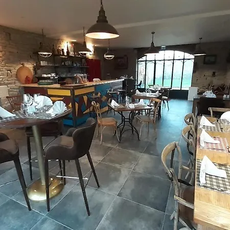 De Saint Jean Bed & Breakfast *